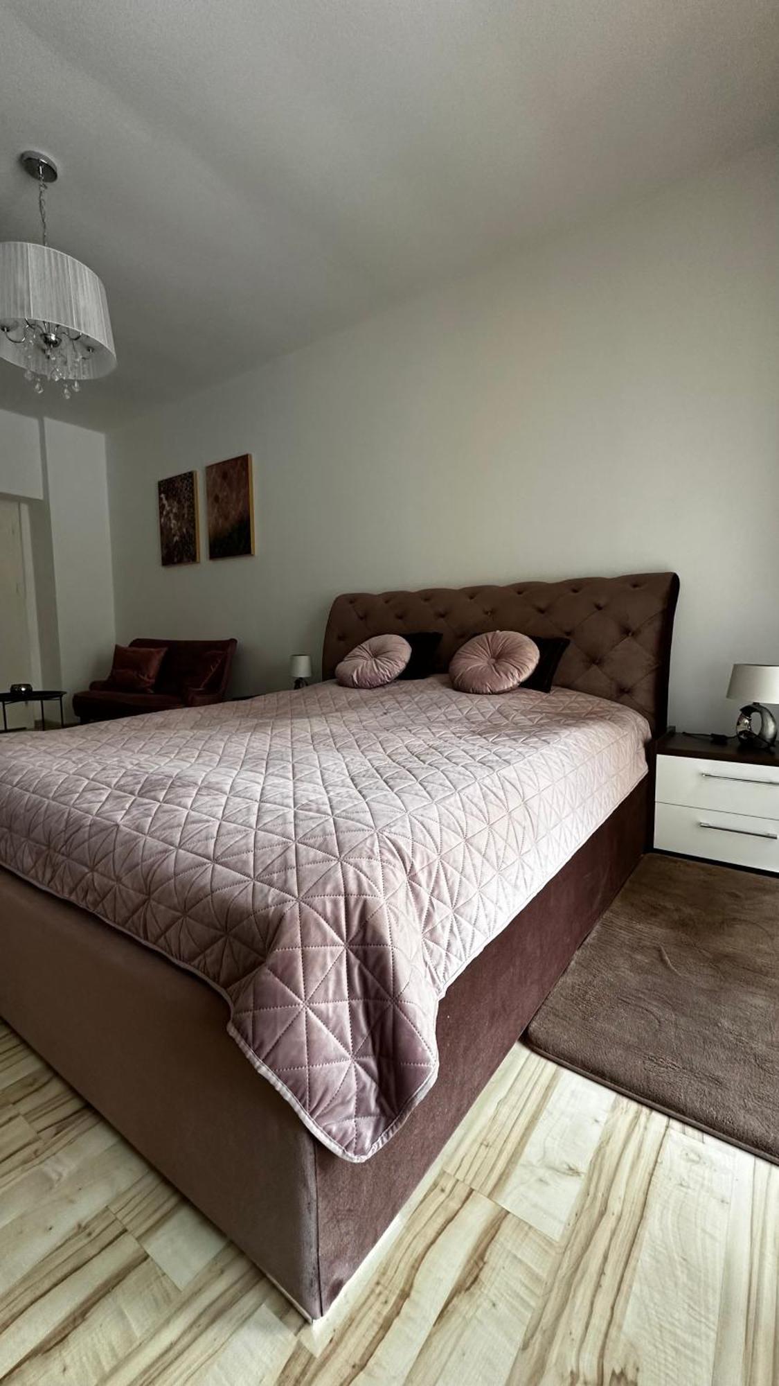 Colette Studio Belleview Sinaia Exteriör bild